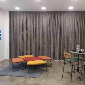 CORTINA DE TECIDO COM TRILHO SUISSO