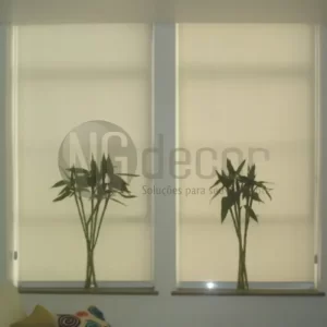 CORTINA ROLÔ TRANSLÚCIDA